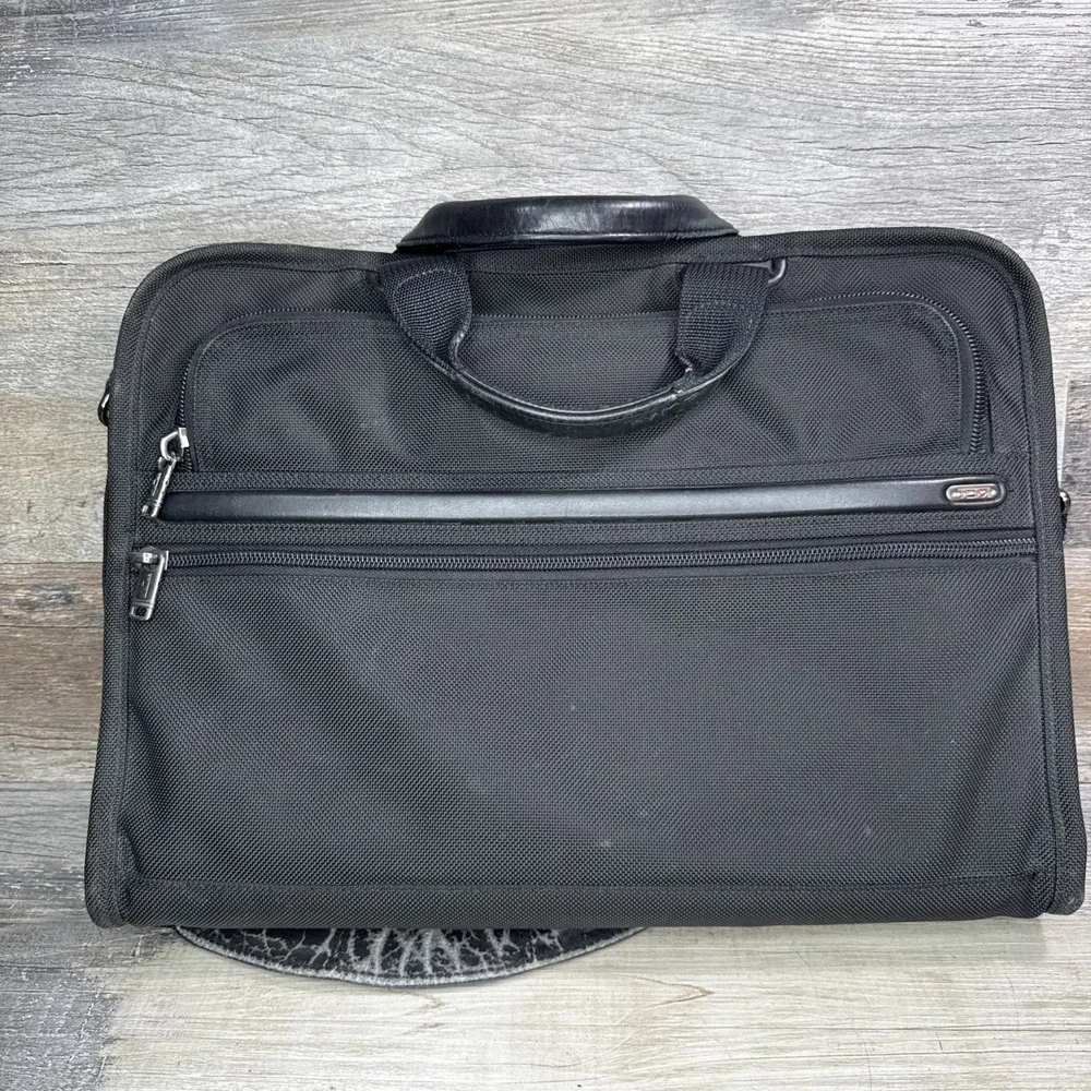 TUMI Laptop Briefcase 17